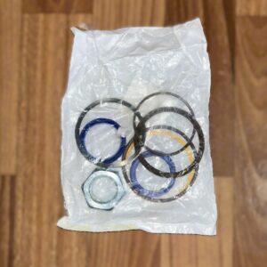 KIT SEAL; TILT CYLINDER - 6806330 - BobCat