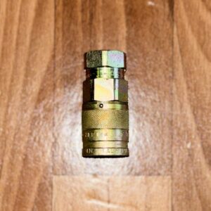 QUICK COUPLER - 6667803, 7246802 - BobCat